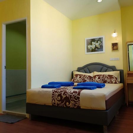 Santo House Hotel Bangkok Ngoại thất bức ảnh