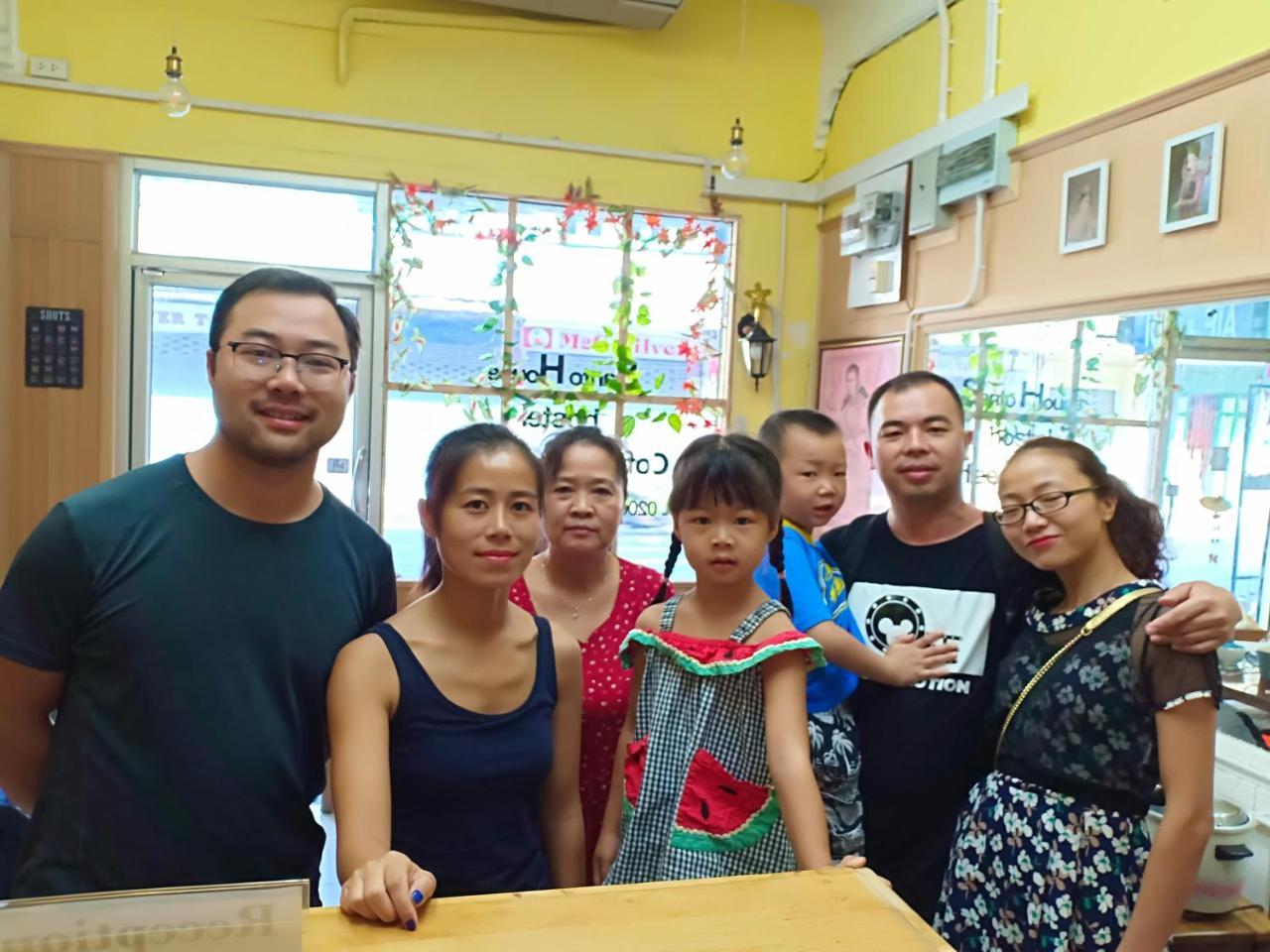 Santo House Hotel Bangkok Ngoại thất bức ảnh