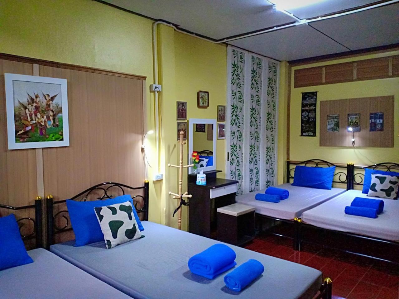 Santo House Hotel Bangkok Ngoại thất bức ảnh