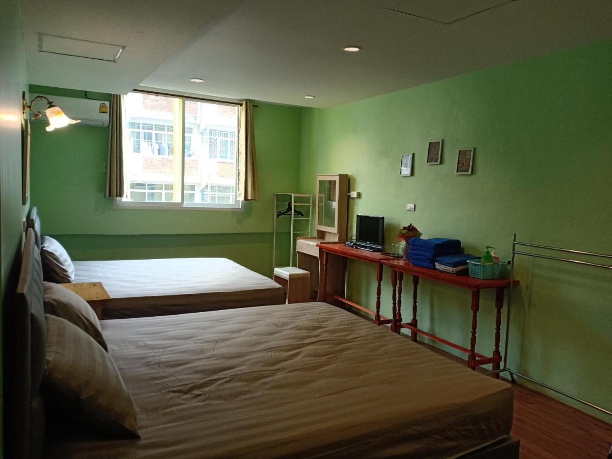 Santo House Hotel Bangkok Ngoại thất bức ảnh