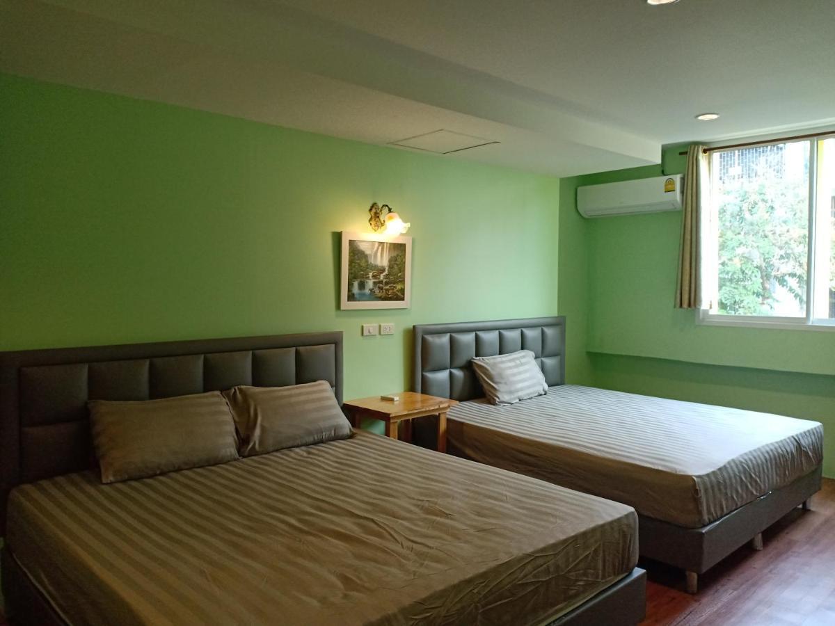 Santo House Hotel Bangkok Ngoại thất bức ảnh